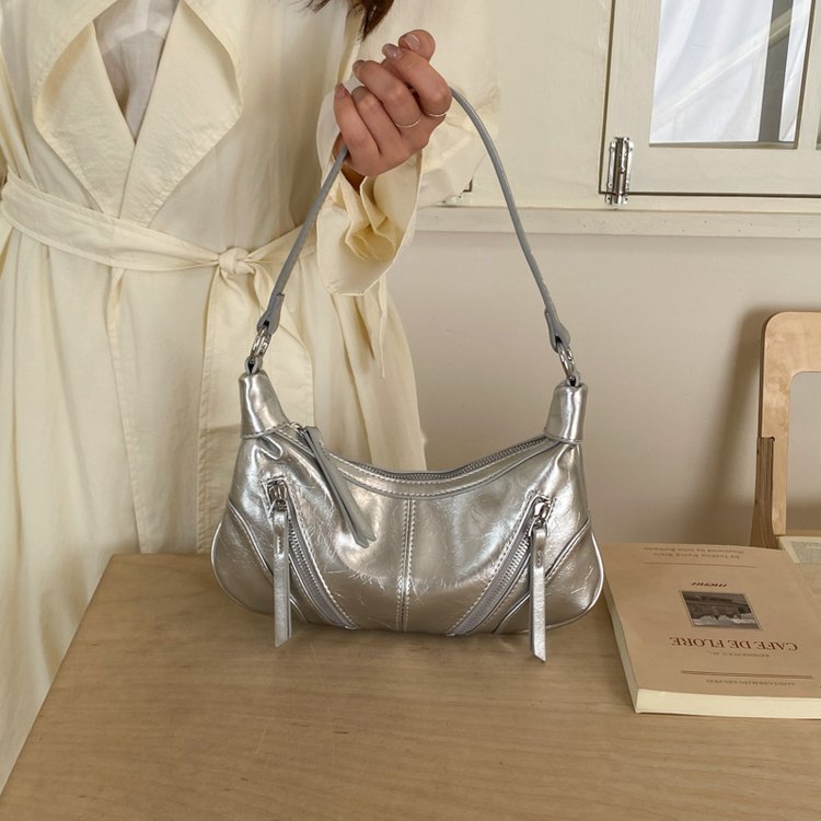 Women's Casual Minimalist Moto Bag with Zipper Closure - Summer 2026