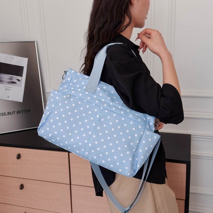 Women's One Shoulder Crossbody Handbag with Zipper Closure - Fall 2026 - Image 2
